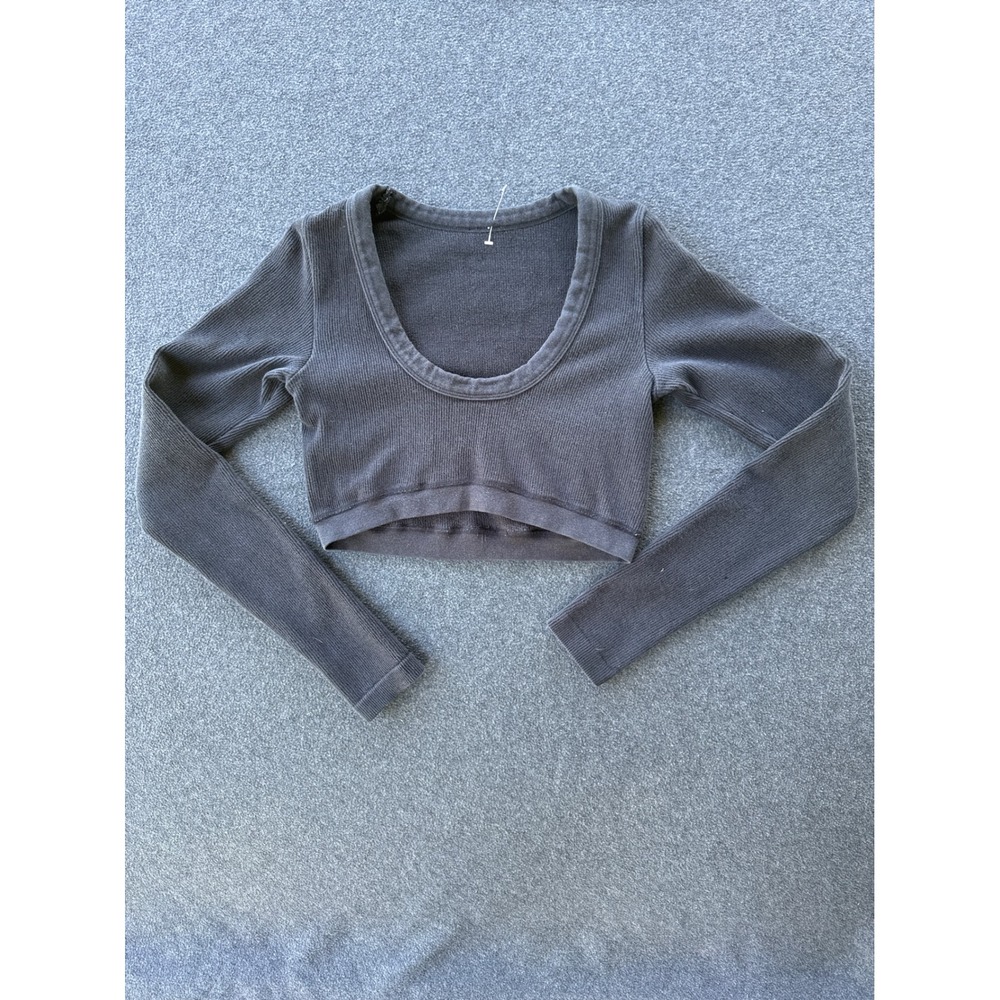 Alo Yoga Ribbed Long Sleeve Crop Top Charcoal Gray Scoop Neck Seamless Small